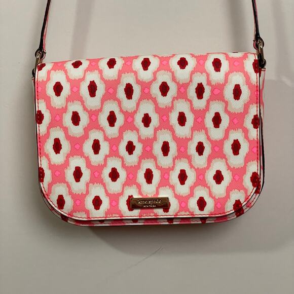 Kate Spade mini crossbody purse pink blue white geometric boho Barbie 70s vibes - Picture 2 of 13